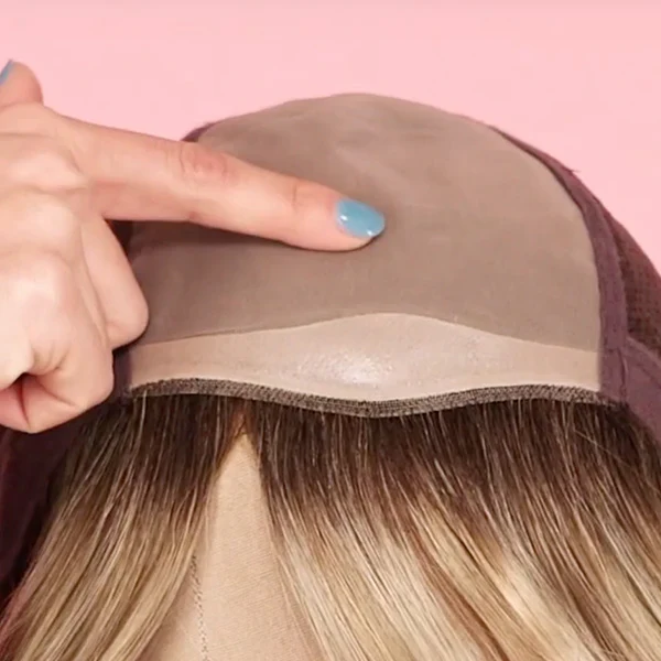 Choosing the Right Medical Cap Wigs: Top 3 Features Explained